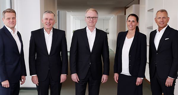 Vorstand der Deutsche Leasing AG Vorstand der Deutsche Leasing AG