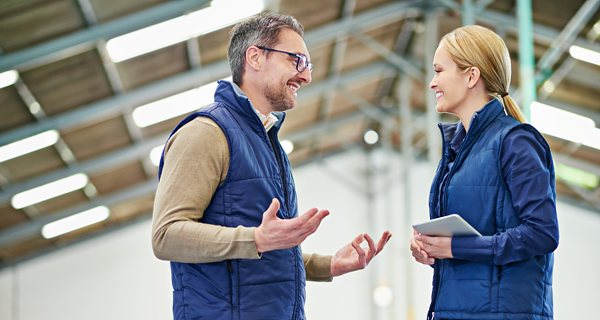  Absatzfinanzierung ist: wenn Maschine und Finanzierung Hand in Hand gehen.