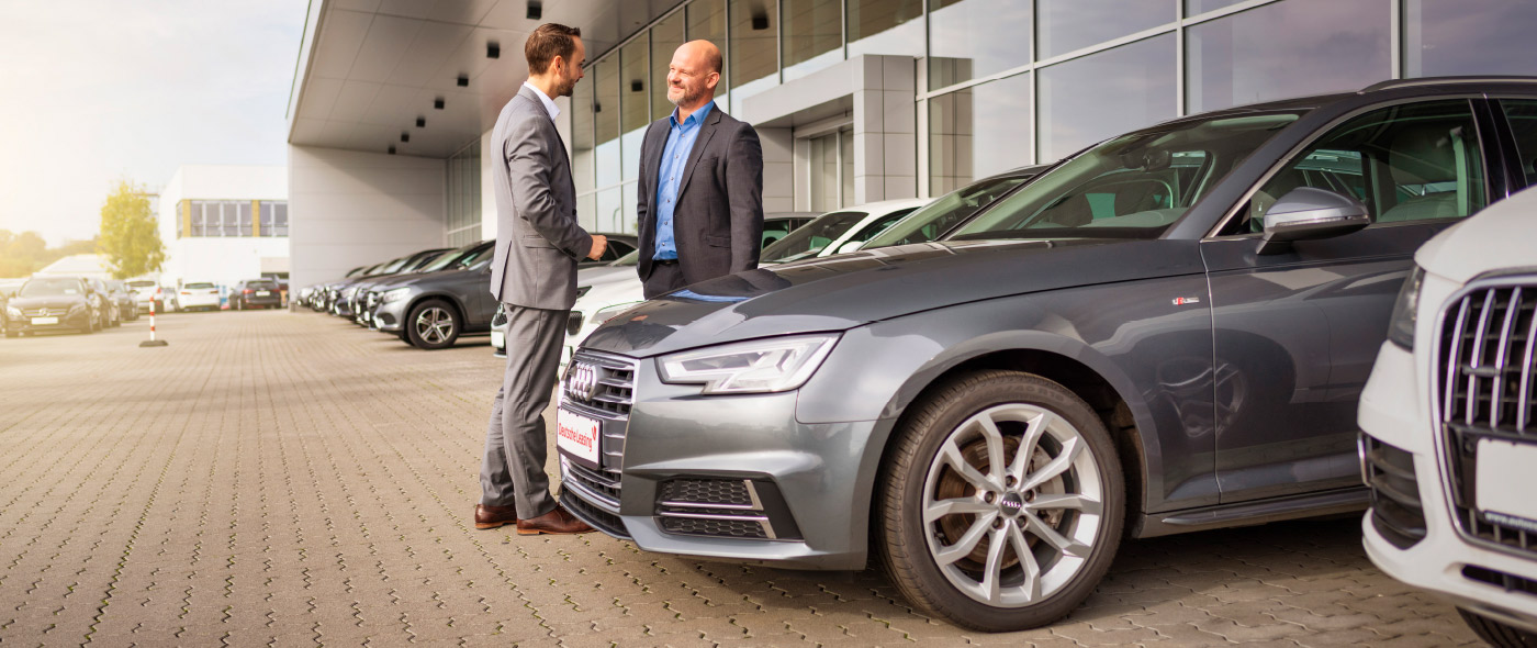 Fahrzeuglogistik_Trenner_Service_02_1400x500.jpg Fahrzeuglogistik_Trenner_Service_02_1400x500.jpg