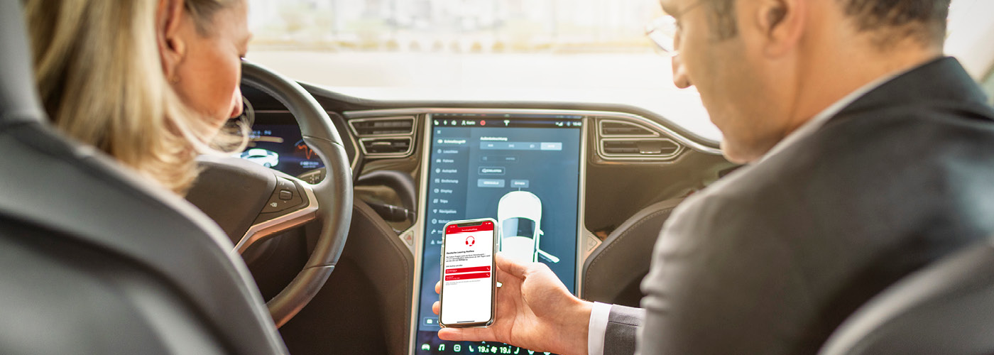 Elektromobilitaet_Trenner_02_1400x500.jpg Elektromobilitaet_Trenner_02_1400x500.jpg