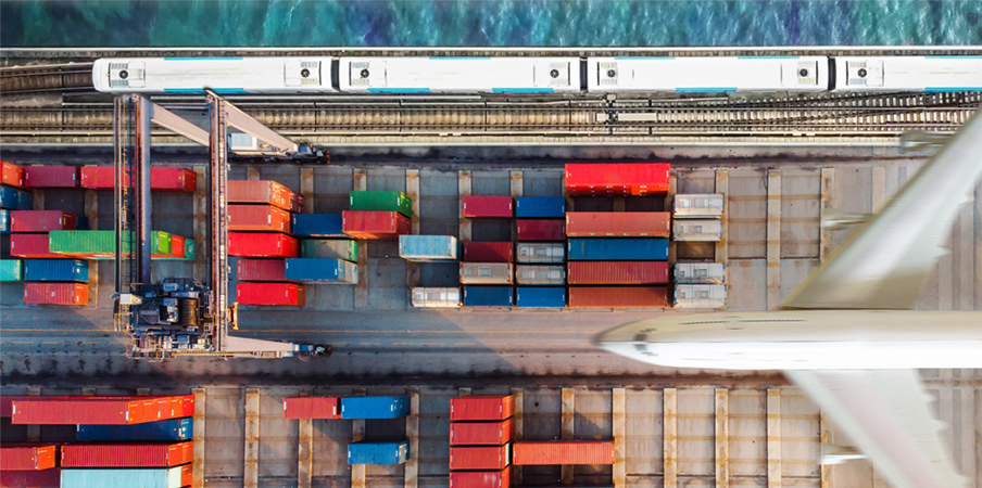 Financing, leasing and hire purchase for public transport and rail transport Financing, leasing and hire purchase for public transport and rail transport: buses, trams, locomotives, freight transport and track construction