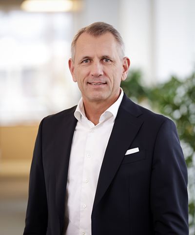 Rainer Weis, Member of the Board of Deutsche Leasing