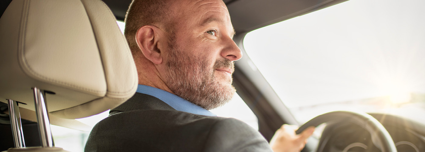 Fahrzeugleasing_Trenner_02_1400x500.jpg Fahrzeugleasing_Trenner_02_1400x500.jpg